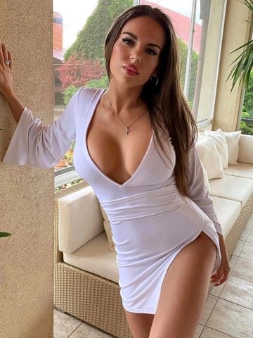 Одетта Горячая Горничная